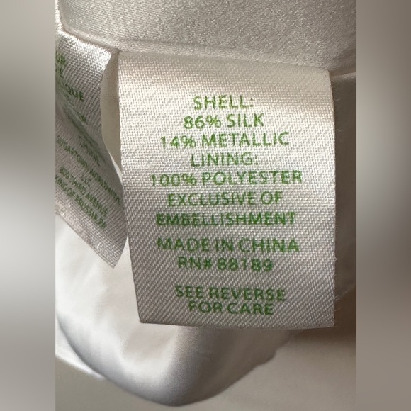 Lilly Pulitzer Silk White and Gold Metallic Floral Dress, Size 2 - Picture 8 of 9